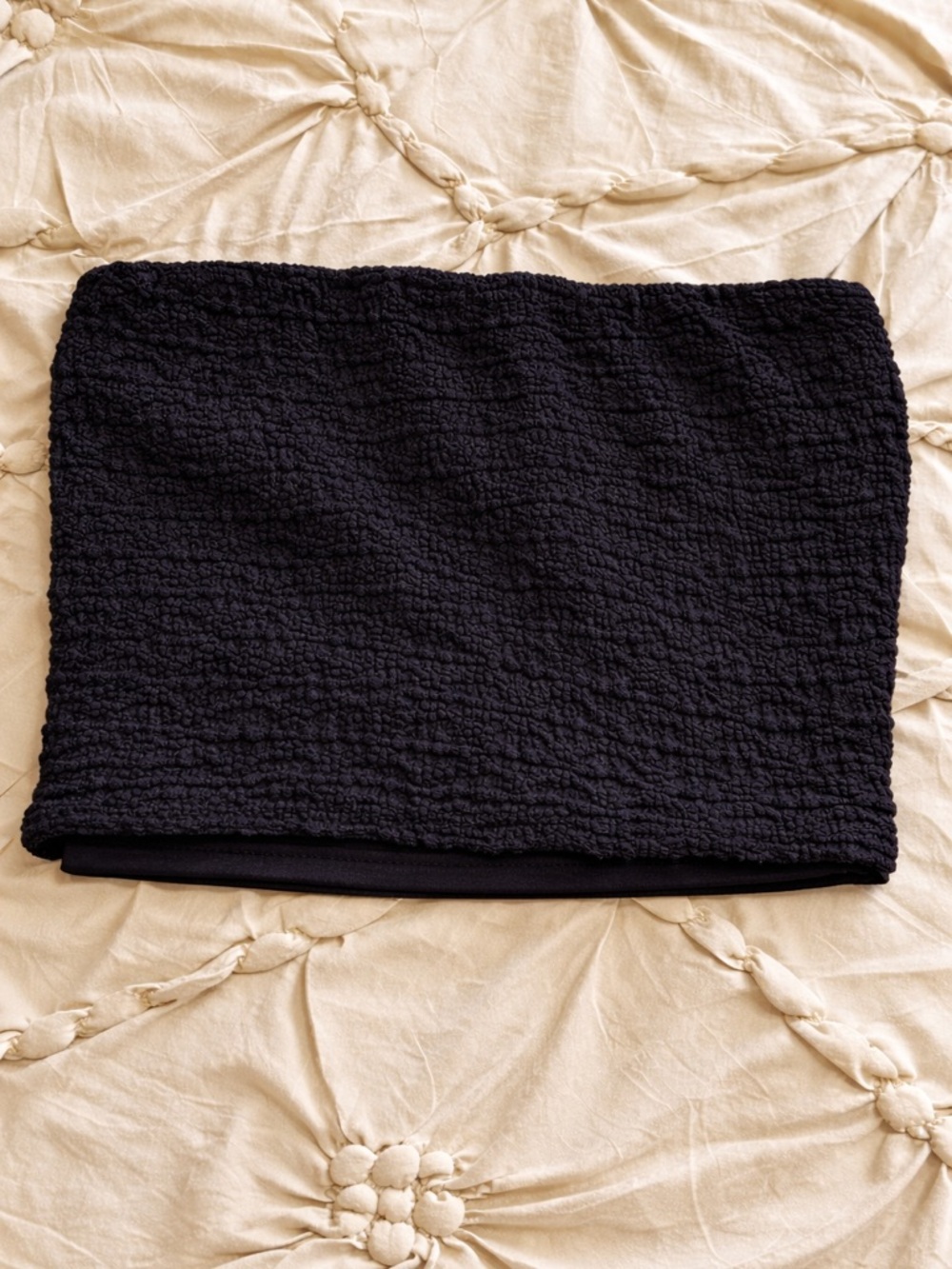 Black Textured Strapless Tube Top